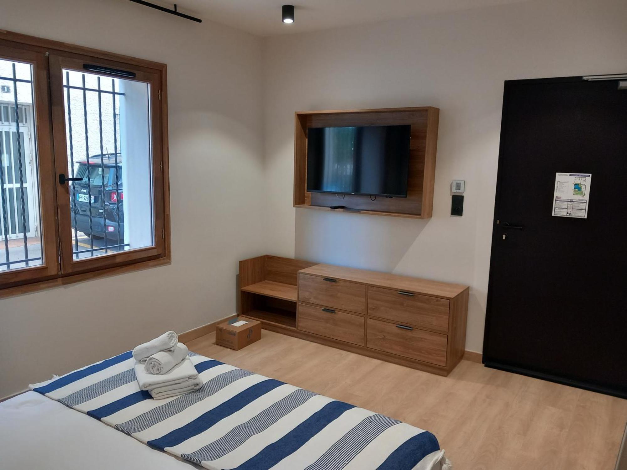 Intense Boutik-Hotel Пор-Вандр Экстерьер фото